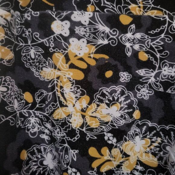 LuLaRoe Black and Gold Floral Leggings - Picture 3 of 5